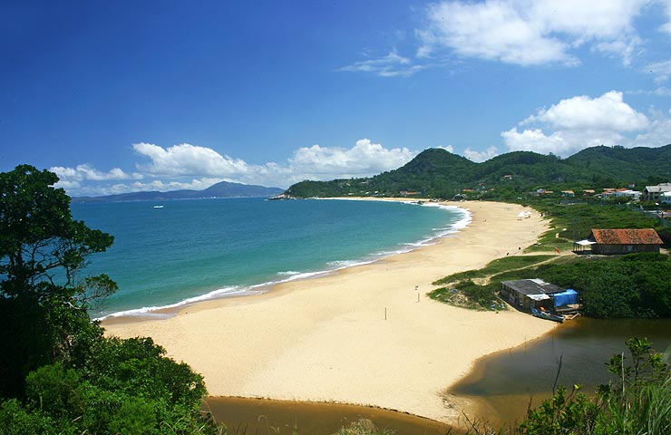 o que fazer em balneário camboriú praia do estaleiro