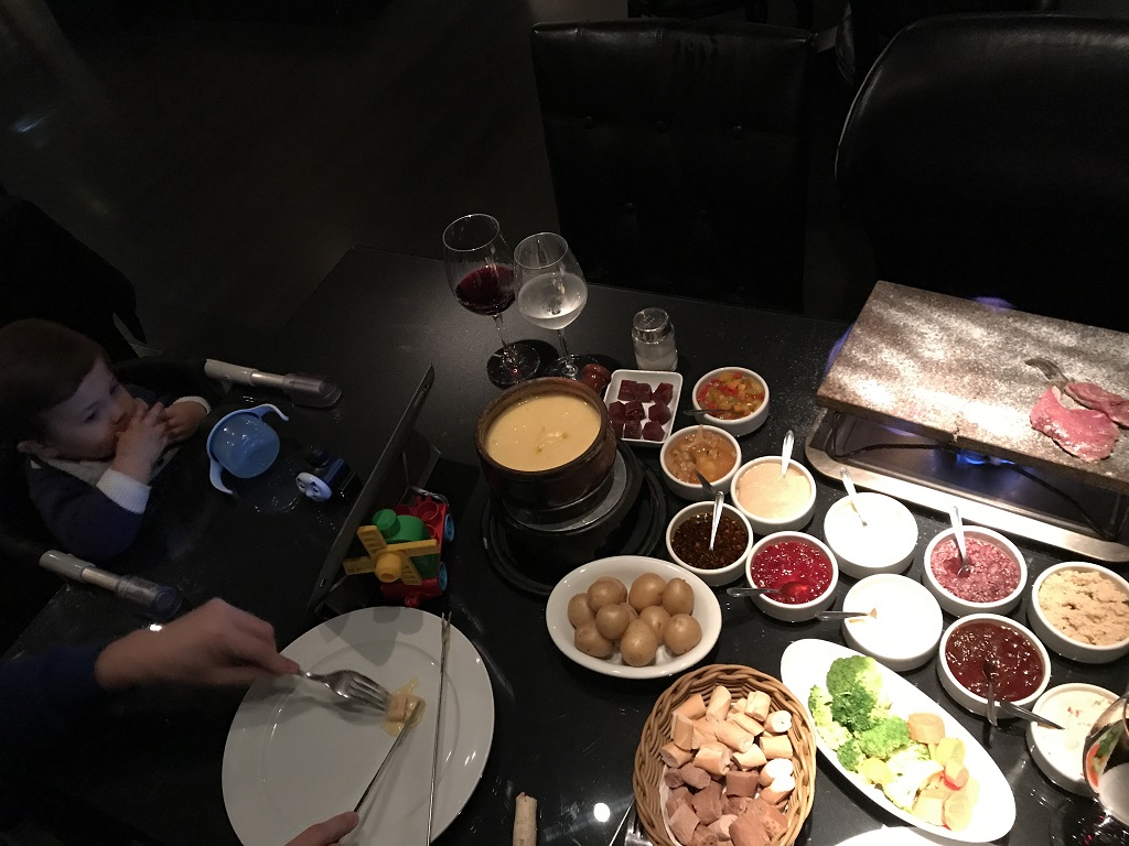 o que fazer na serra gaúcha com chuva mesa de fondue