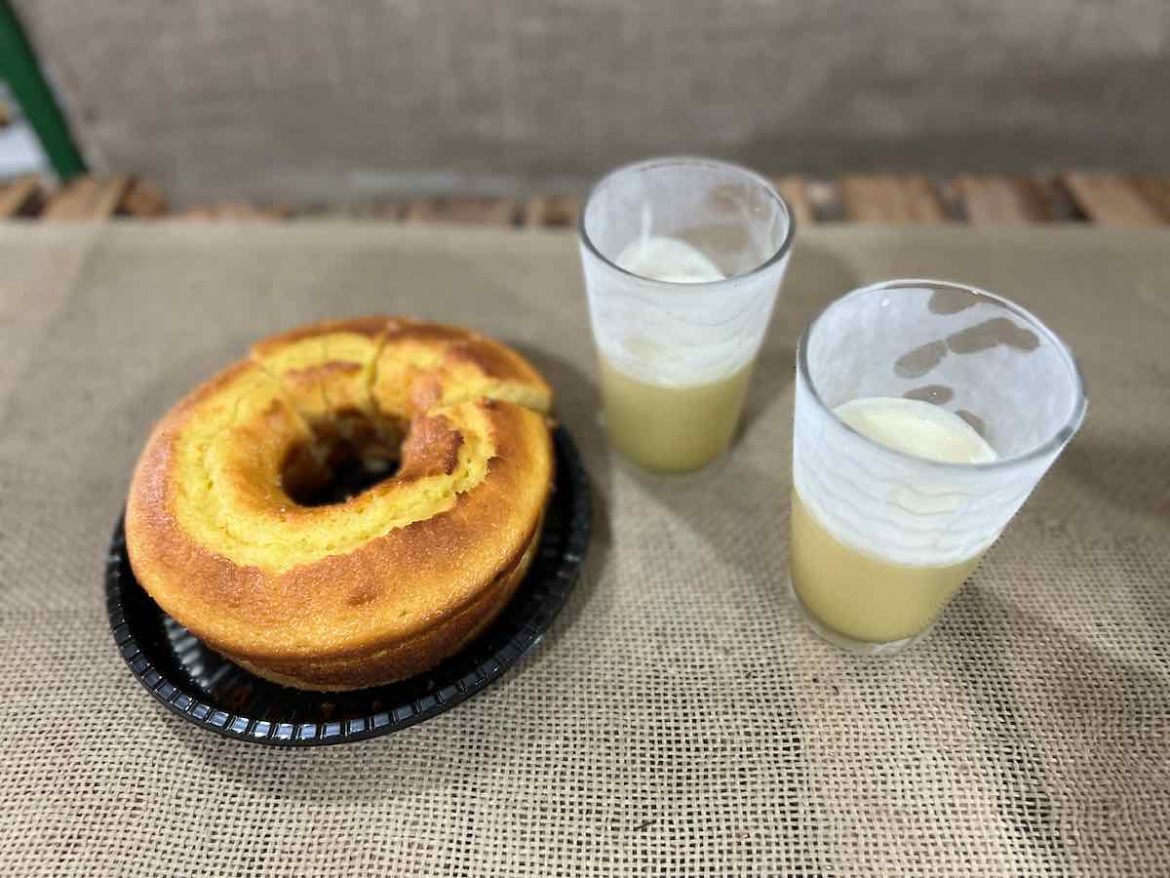 O que fazer em Novo Hamburgo: comer um bolo de milho com caldo de cana